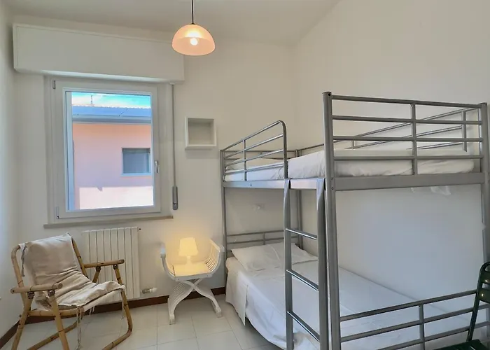 For 5 People With Garden And Private Parking Apartman *